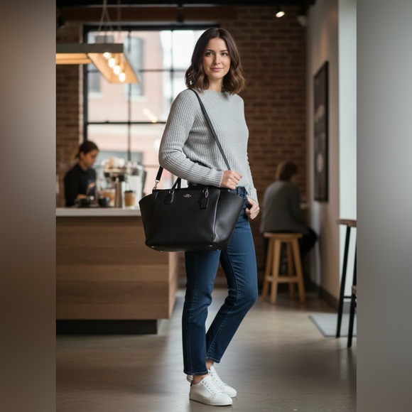 Coach BLACK Pebbled Leather Tote Bag - Picture 3 of 12